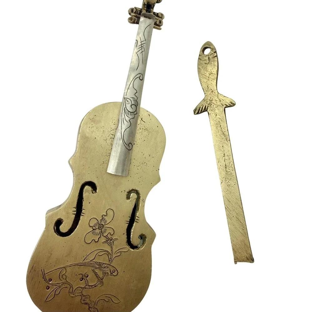 Chinese Folk Art Violin Padlock W/Key Engraved Brass Huaqi Rare 1980s